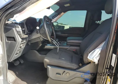 2023 Ford F150 Supercrew z USA, uszkodzony, nr VIN 1FTFW1CD8PFA03779